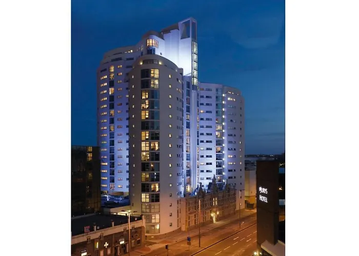 Cardiff City Center - With Free Parking